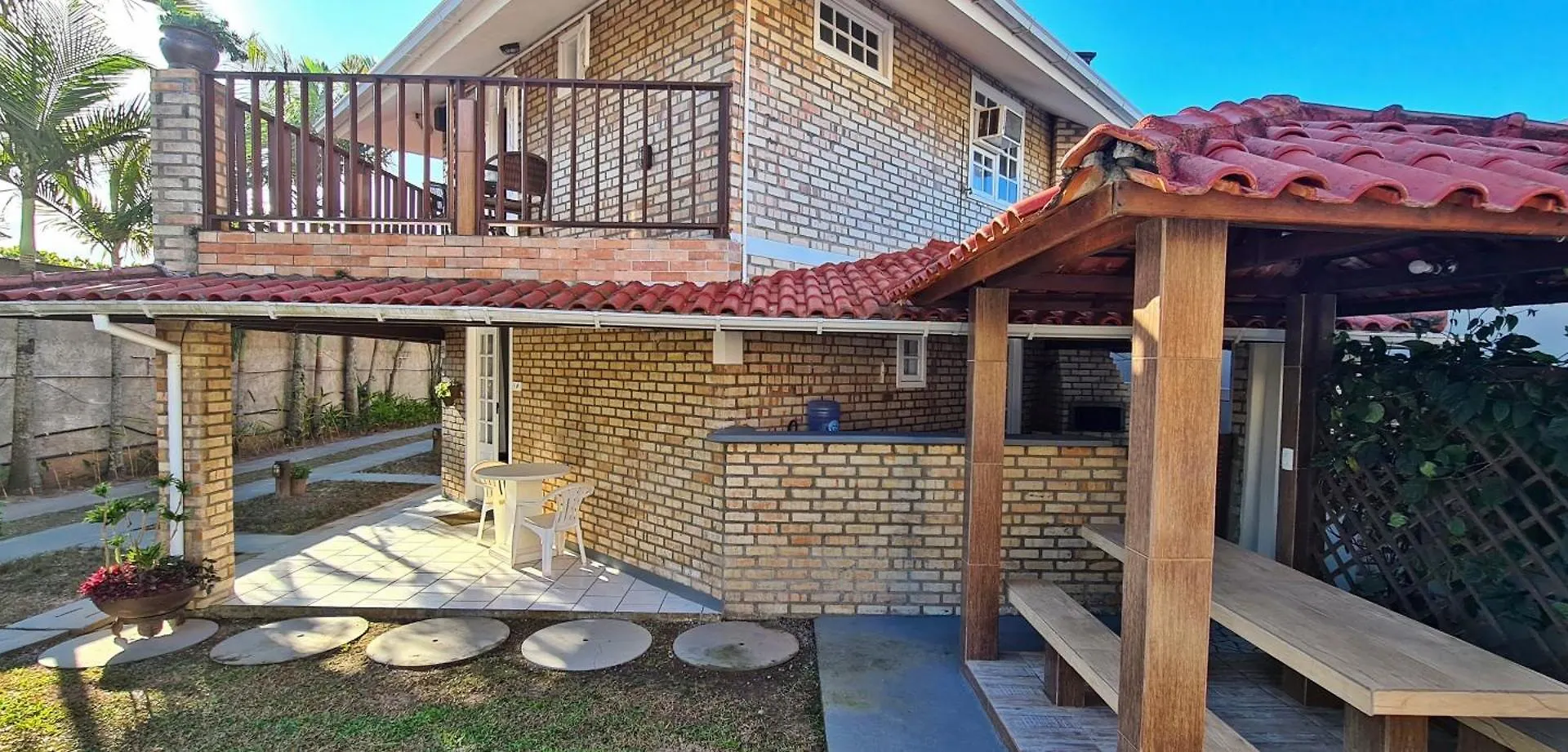 Pousada Recanto Edenico - A Beira Mar Da Praia Ponta Do Papagaio, Palhoca Sc Värdshus